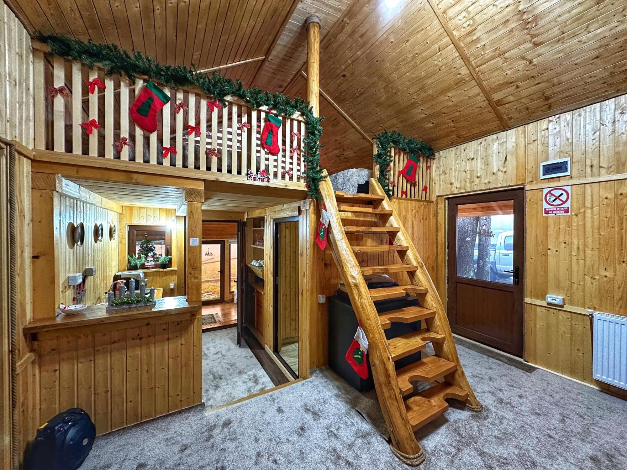 Casuta Din Stejari-transalpina Ferienhaus *
