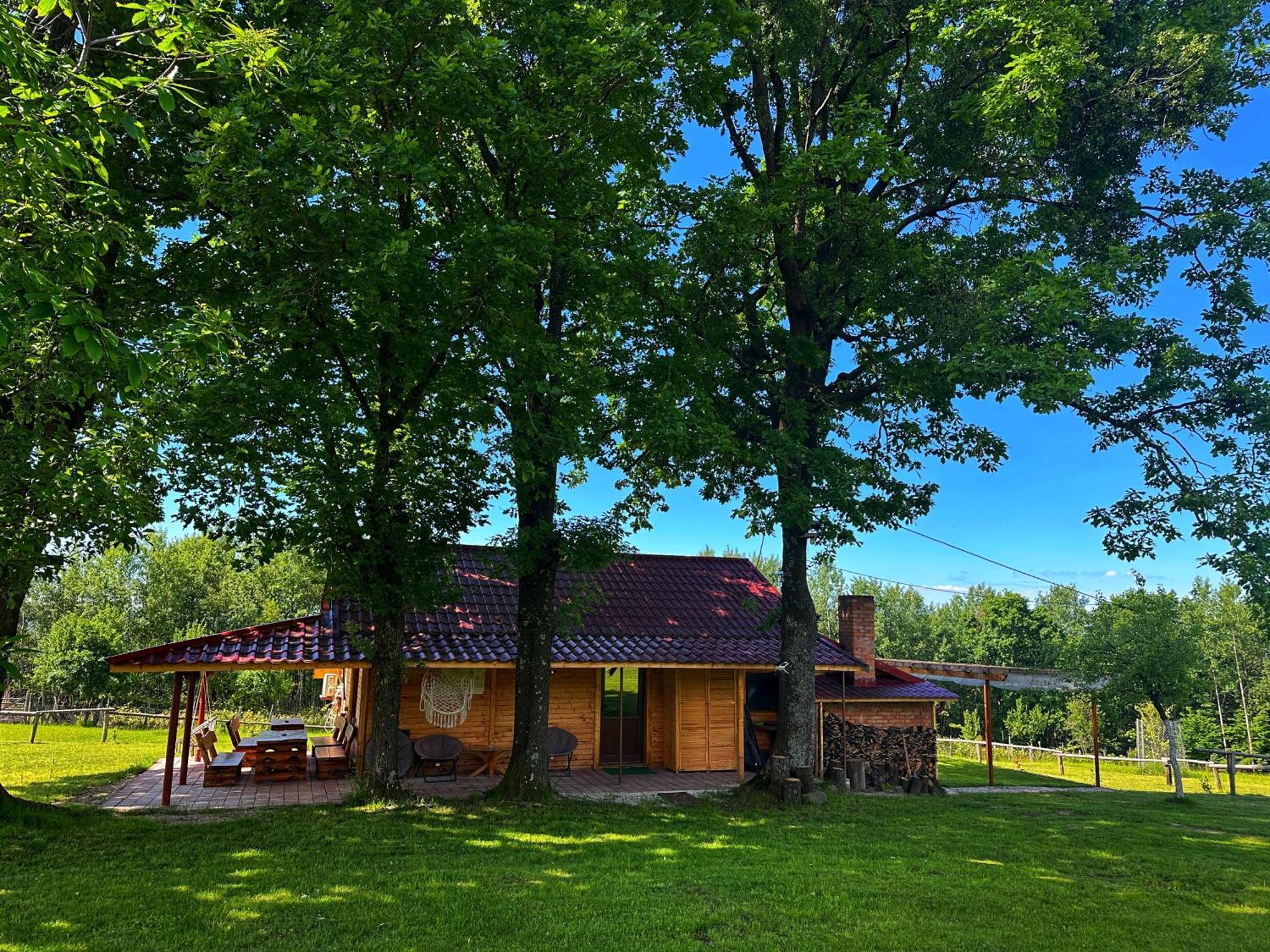 Casuta Din Stejari-transalpina Ferienhaus *